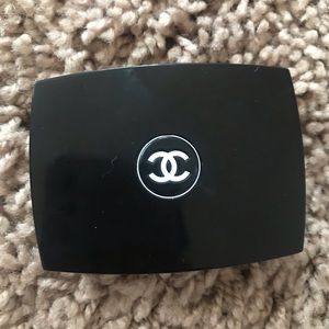 CHANEL OMBRÉ ESSENTIELLE 93 COMPLICE